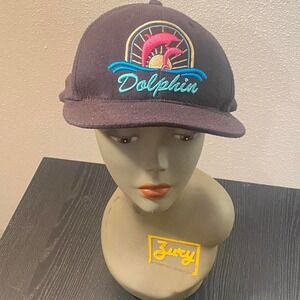 Mens‎ dolphin hat